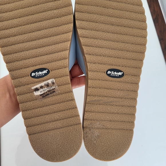 Dr. Schooll's Island Icon Buckle Slide Sandals. - Picture 9 of 11